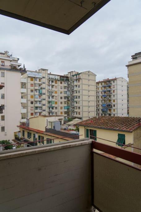 Fanciful 2-Br Outside Ztl Apartment Florence Exterior photo
