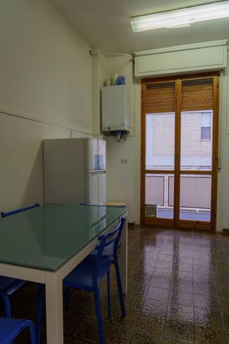 Fanciful 2-Br Outside Ztl Apartment Florence Exterior photo